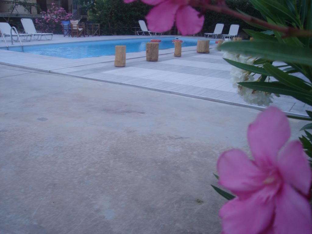 Hotel Ammos Tolón Exterior foto